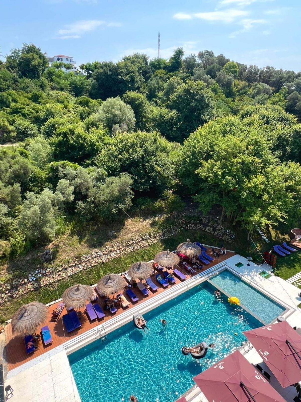 Olivia'S Hill Resort Kryemëdhej Kültér fotó