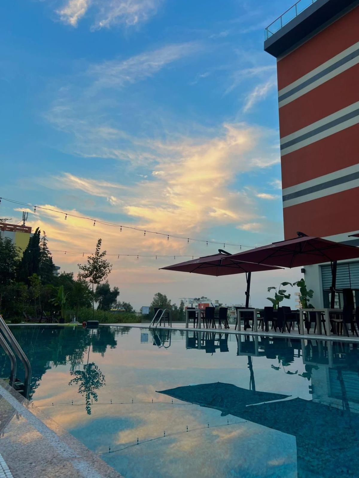 Olivia'S Hill Resort Kryemëdhej Kültér fotó